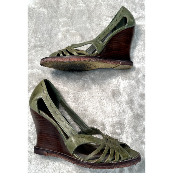 Report Olive Green Leather Huarache Style Wedge Heels Womens Size 7.5 Y2K - Picture 2 of 9